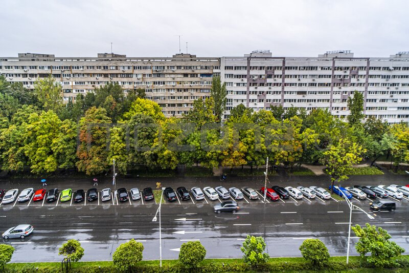 Piata Veteranilor, apartament deosebit, bloc stradal, reabilitat, bucatarie 10 mp